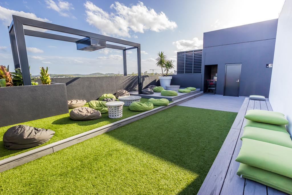 Eastwood Apartments Брисбен Экстерьер фото Roof garden