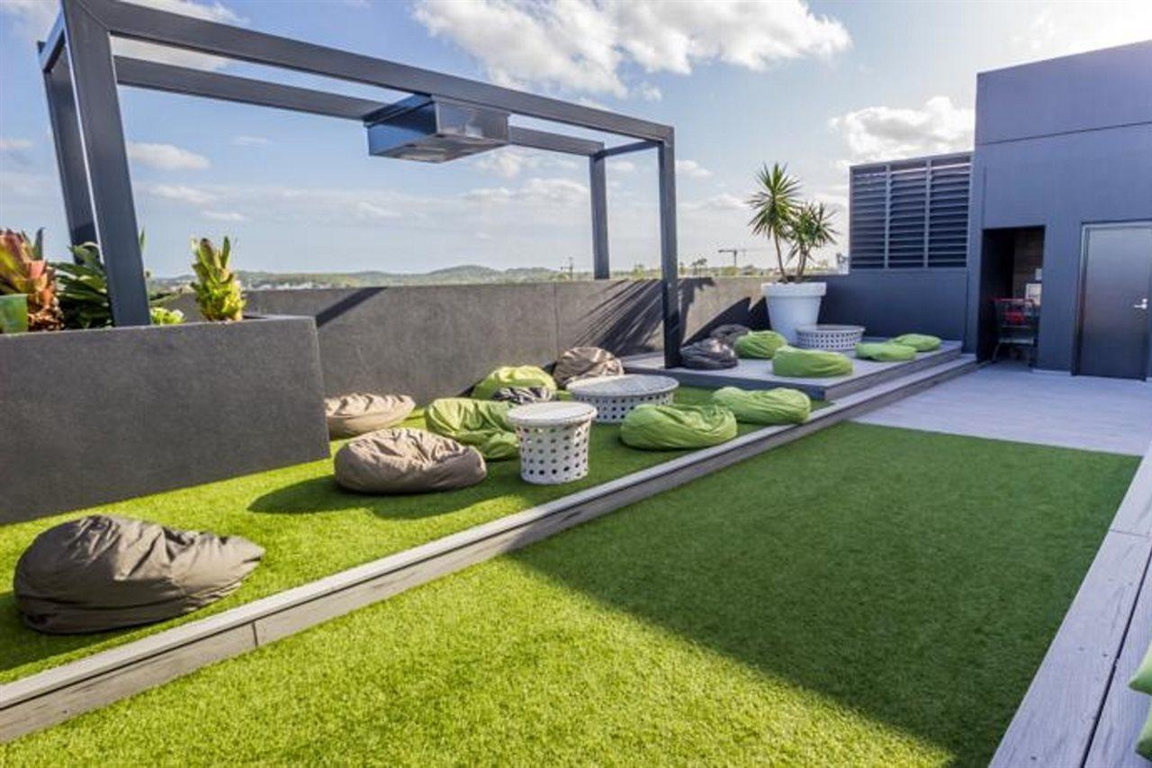 Eastwood Apartments Брисбен Экстерьер фото Rooftop garden