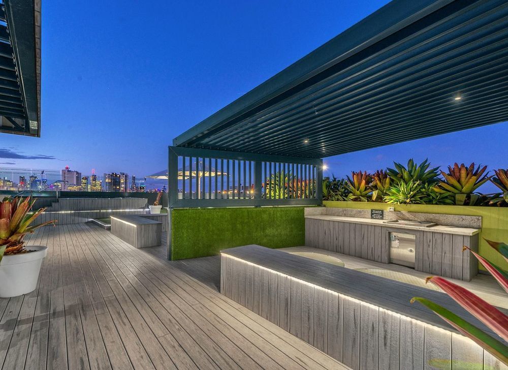 Eastwood Apartments Брисбен Экстерьер фото Rooftop terrace